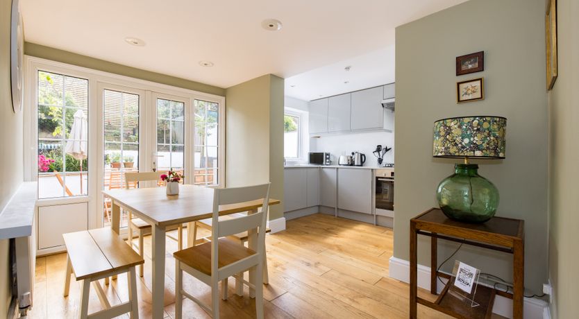 Photo of The Thames Embrace