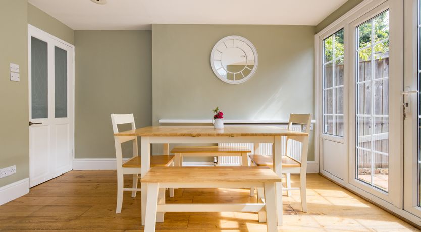 Photo of The Thames Embrace