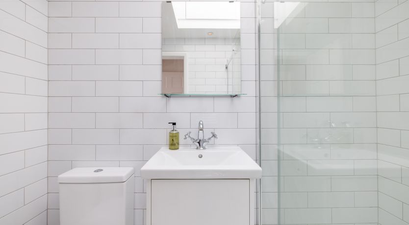 Photo of The Thames Embrace