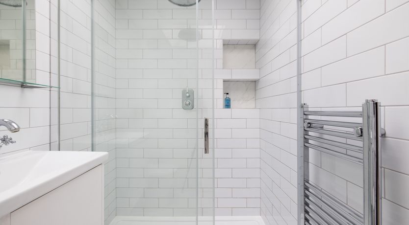 Photo of The Thames Embrace