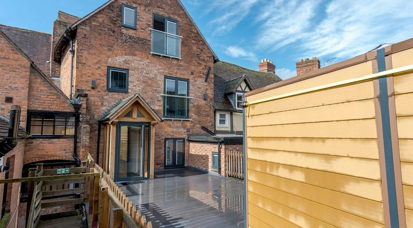 Photo of Mardol Views