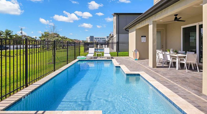 Photo of From the South to the West