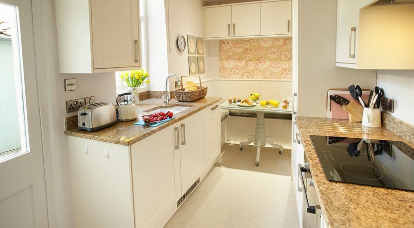 Photo of Honeysuckle & Rose