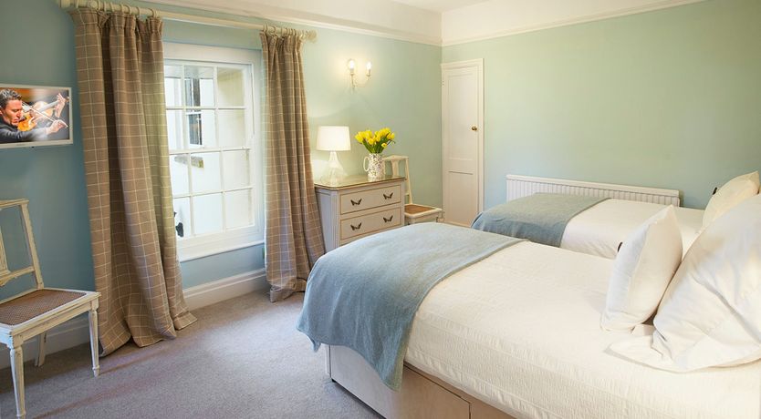 Photo of Honeysuckle & Rose