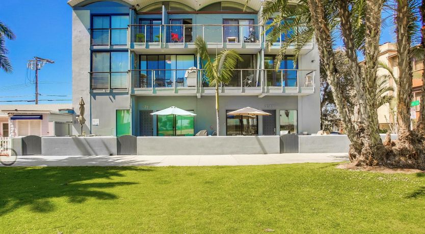 Photo of Paradise On The Pacific