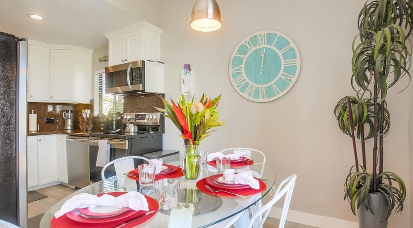 Photo of Paradise On The Pacific