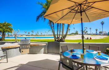 Paradise On The Pacific Holiday Home