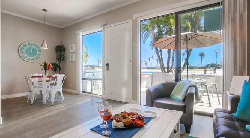 Photo of Paradise On The Pacific