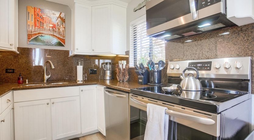 Photo of Paradise On The Pacific