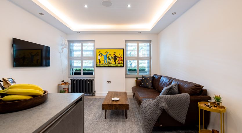 Photo of Monkey in the Middle