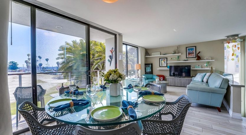 Photo of Non Stop Waves