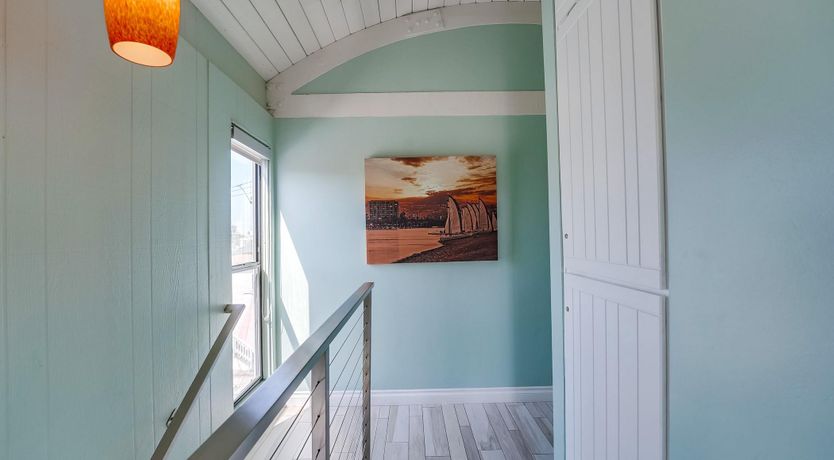 Photo of Non Stop Waves