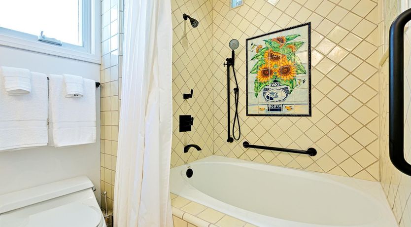 Photo of Apricot Coastline