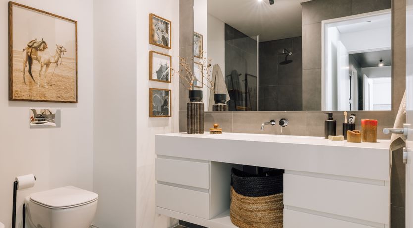 Photo of The Blue & Yellow