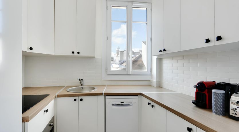 Photo of Alabaster Wonder