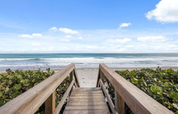 Blue Skies Over the Brevard Holiday Home