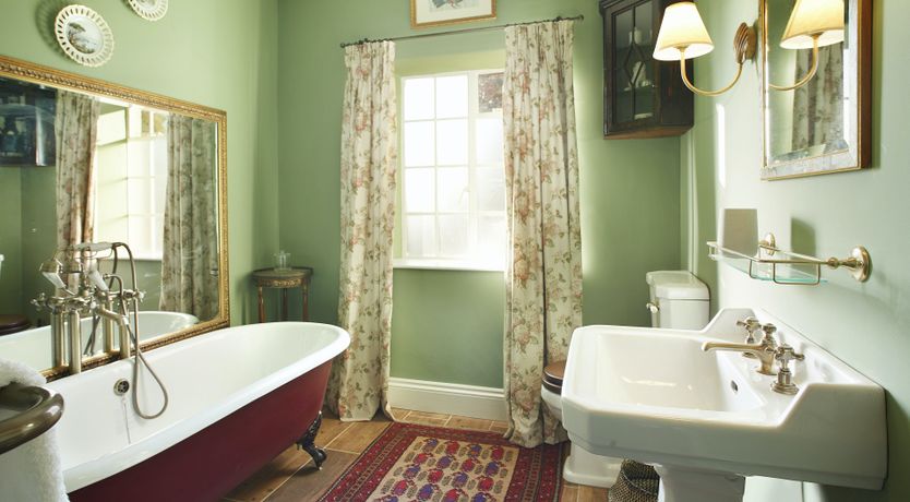 Photo of Cottage on the Hill