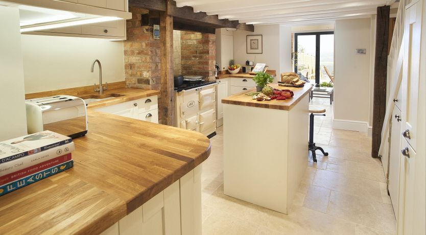 Photo of The Lark & The Rose