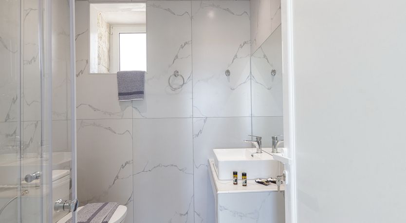 Photo of This Way to the Beach