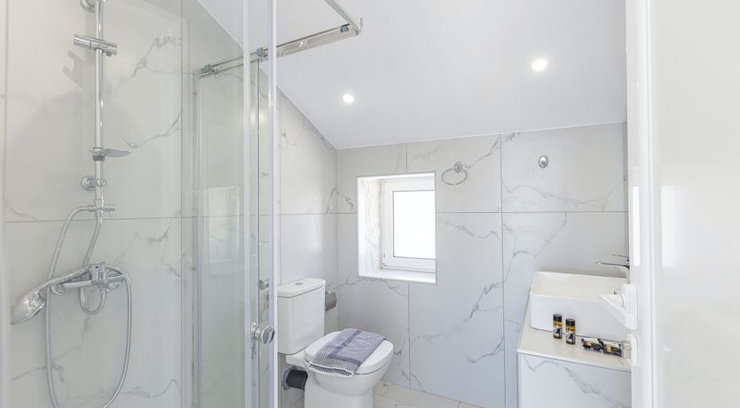 Photo of This Way to the Beach