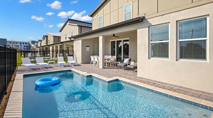 Photo of Rocket to the Moon