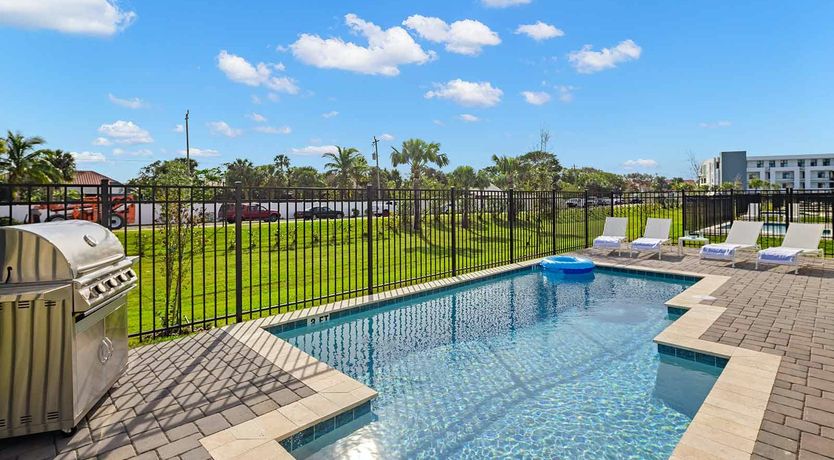 Photo of Rocket to the Moon