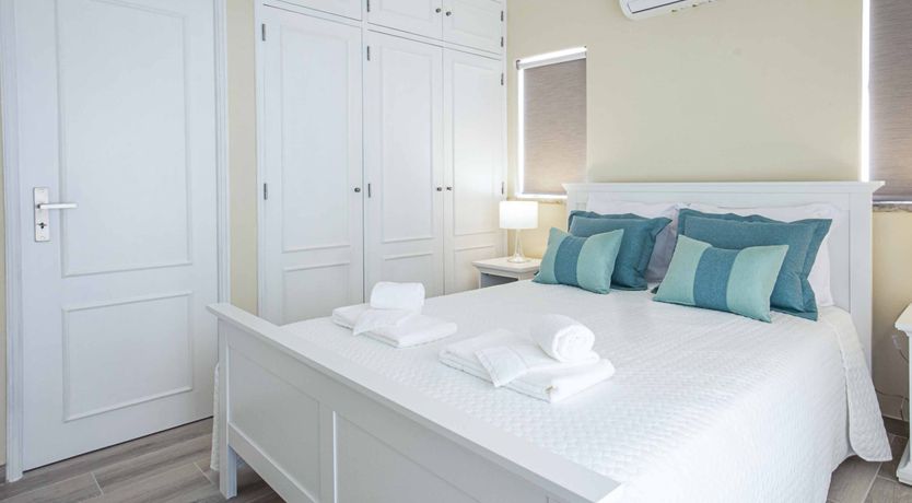 Photo of Of White & Green