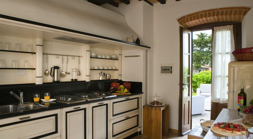 Photo of Love in the Sun