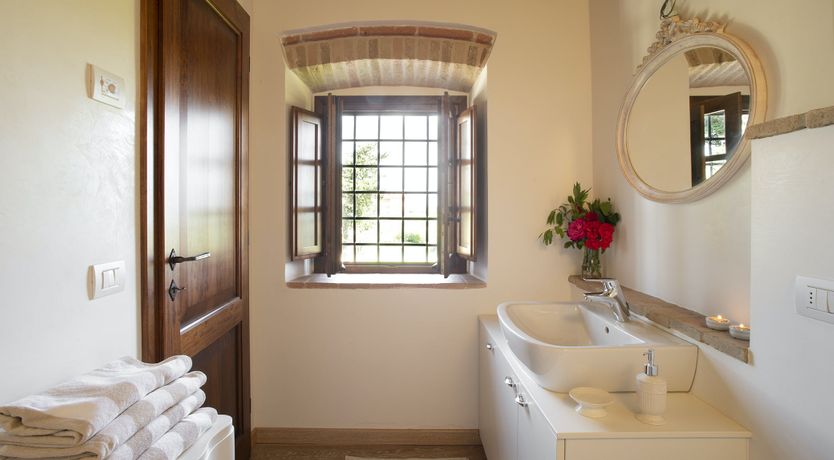 Photo of Love in the Sun