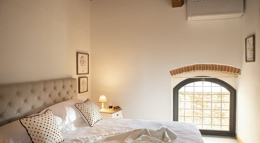 Photo of Love in the Sun