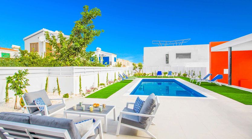 Photo of Brandy Sours on the Rocks