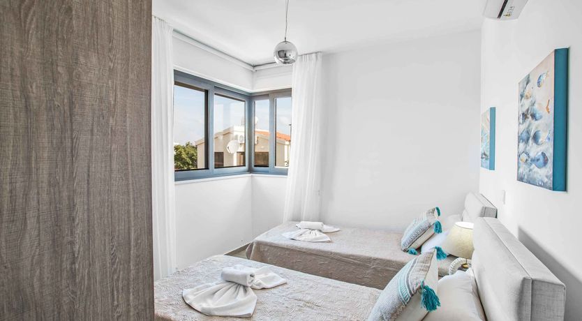 Photo of Brandy Sours on the Rocks