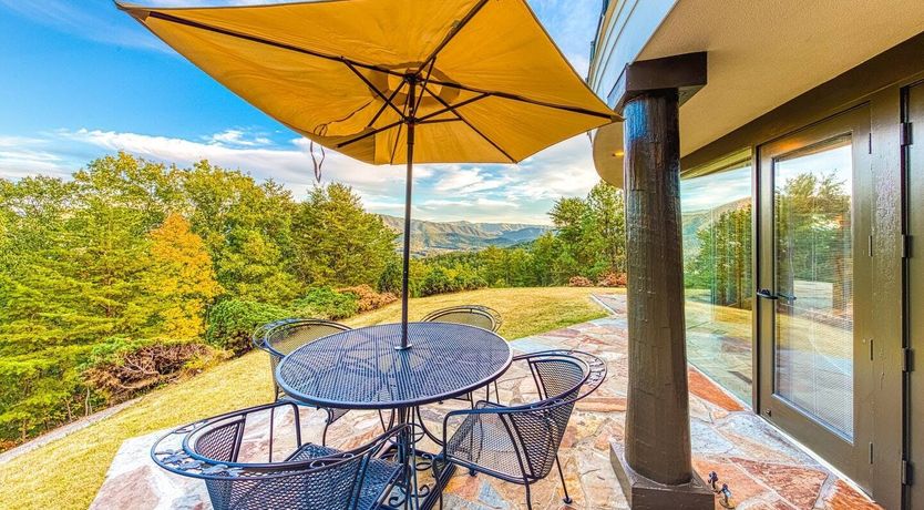 Photo of Pioneers in the Sky