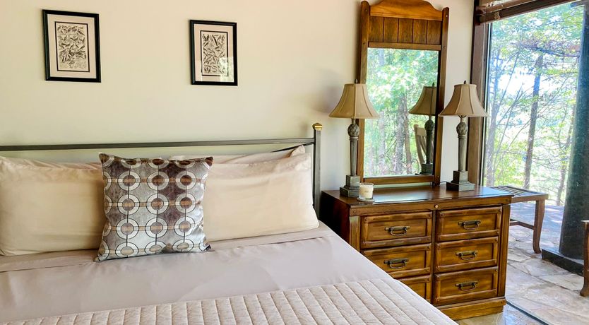 Photo of Pioneers in the Sky