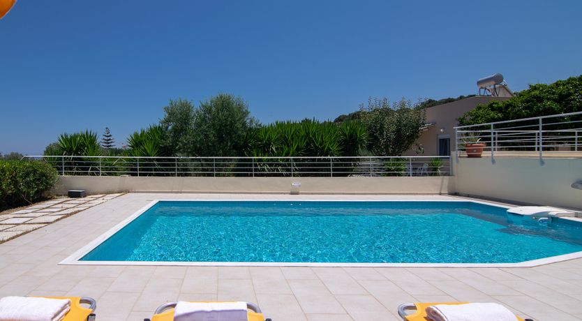 Photo of Butter Yellow