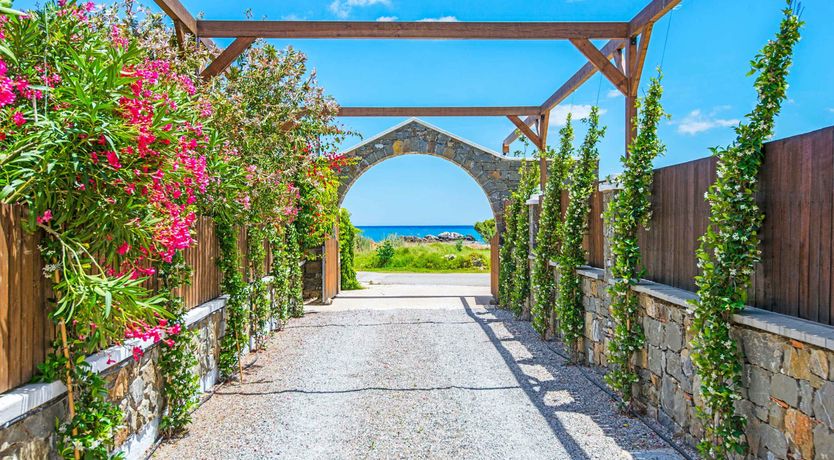 Photo of The Golden Sands