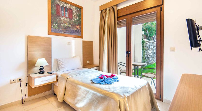 Photo of The Golden Sands