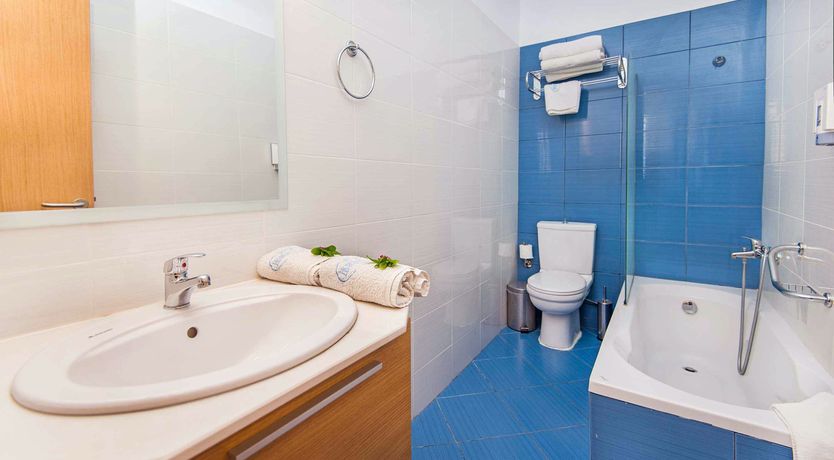 Photo of The Golden Sands