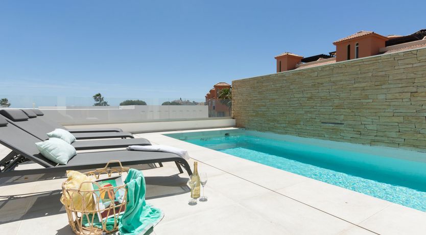 Photo of Rooftop Escape