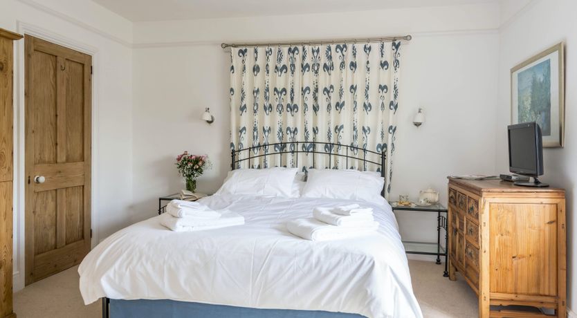 Photo of The Barn Owl's Lodge