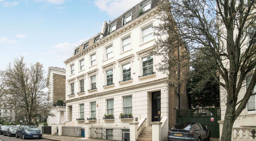 Photo of Mid-Century Royale