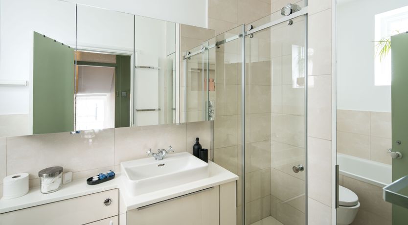 Photo of Mid-Century Royale