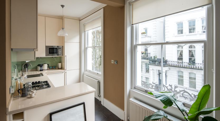 Photo of Mid-Century Royale