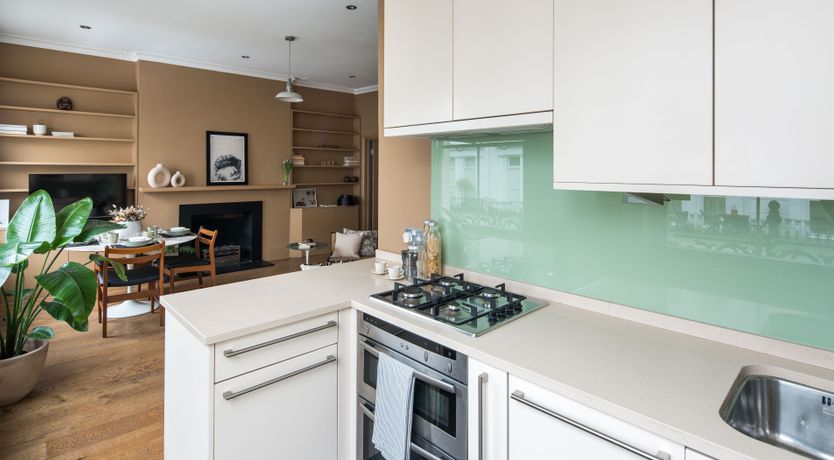 Photo of Mid-Century Royale