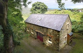 Valley Charm Holiday Home