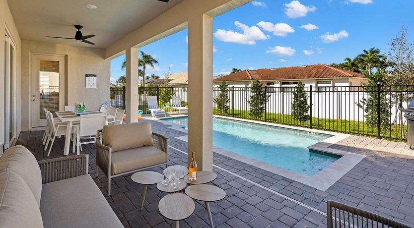 Photo of Shimmering Love