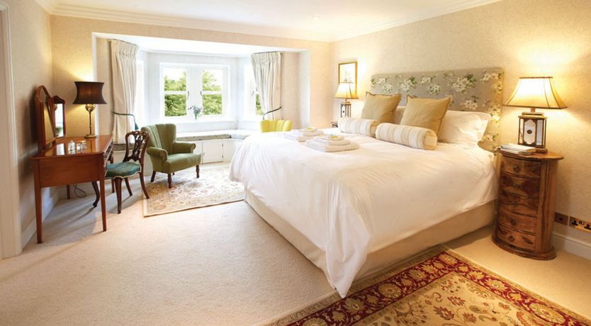 Photo of Cotswold Court