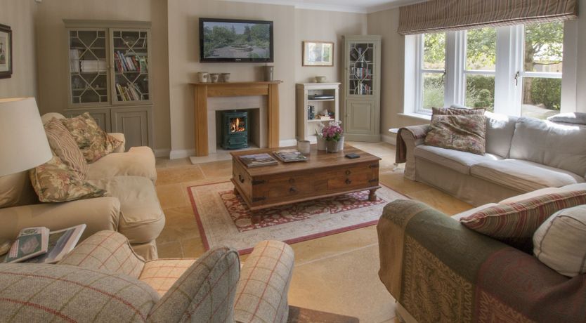 Photo of Cotswold Court