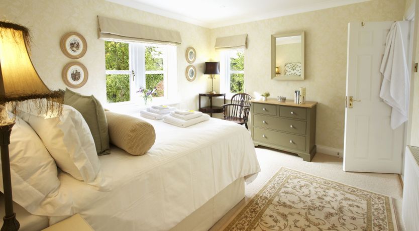 Photo of Cotswold Court