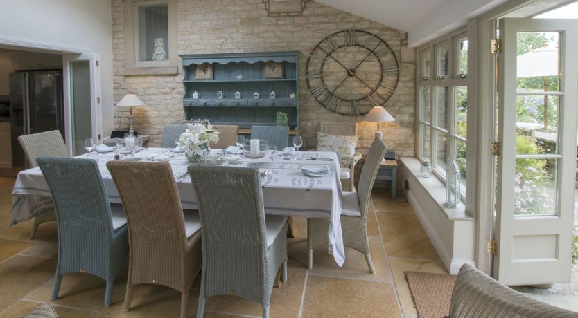 Photo of Cotswold Court